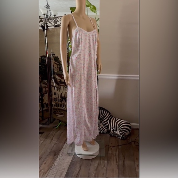 Vintage Petra Fashions Floral Maxi Nightgown Lingerie With Lace Trim - Picture 7 of 15